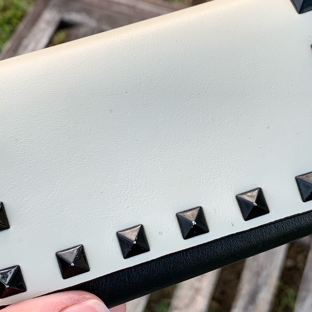 Valentino Rockstud Wallet - Picture 8 of 16